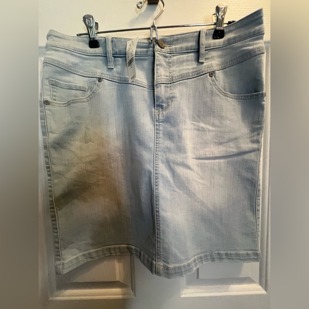 New York & Company Light Blue Denim Skirt